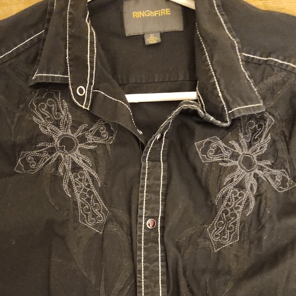 Ring of Fire Grunge Indie Sleeze Black Shirt w White Stitching Embroided Cross - Picture 4 of 8